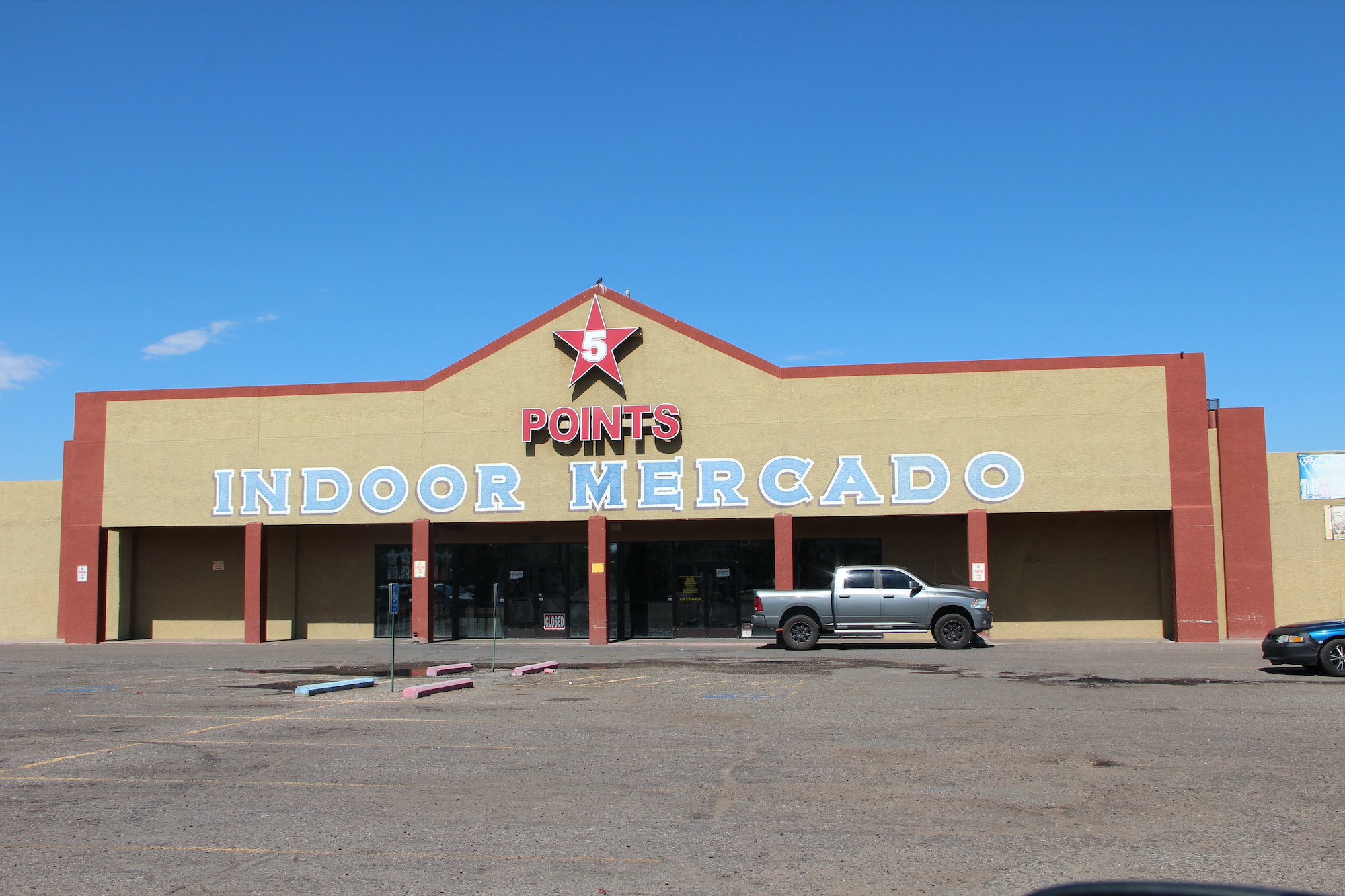 Picture of 5 POINTS INDOOR MERCADO 885 Sunset Rd SW, Albuquerque, NM 87105