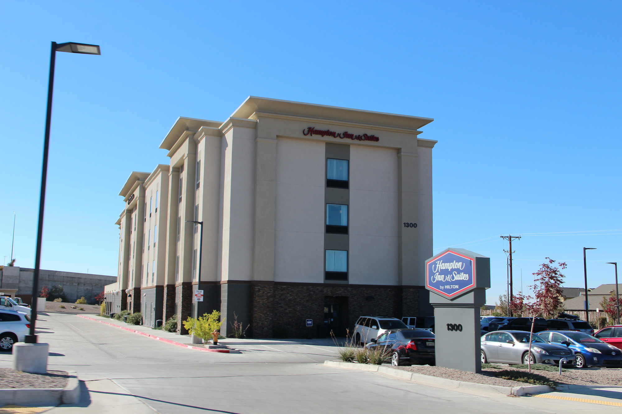 Pictur of Hampton Inn & Suites Albuquerque Airport 1300 Woodward Rd SE, Albuquerque, NM 87106